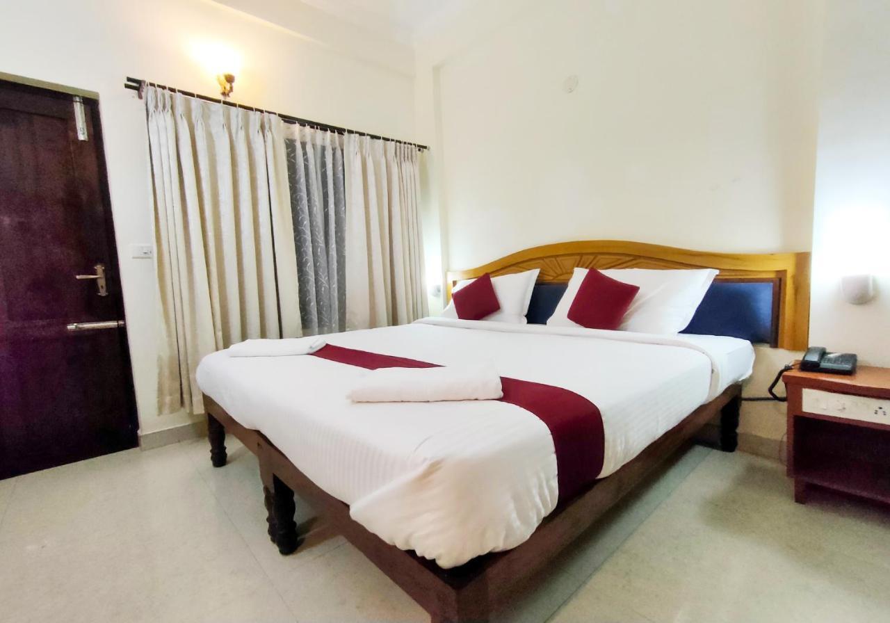 Ayurlaya Beach Retreat Kovalam Esterno foto